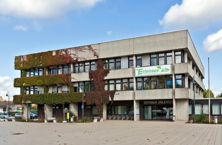 Brennholz & Kaminholz Lieferung nach Erlensee (PLZ 63526) – Kammergetrocknetes Buchenholz von Brennholzhandel Vey