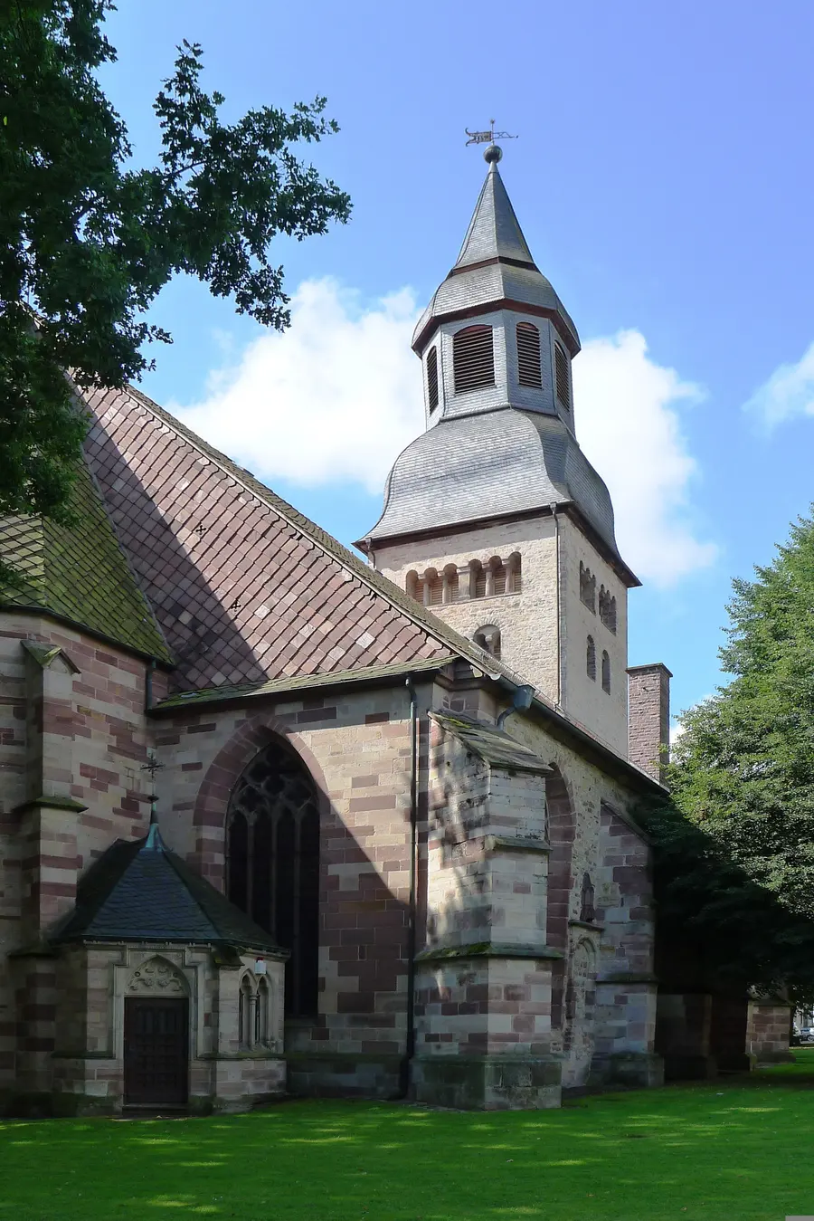 Brennholz & Kaminholz Lieferung nach Hofgeismar (PLZ 34369) – Kammergetrocknetes Buchenholz von Brennholzhandel Vey