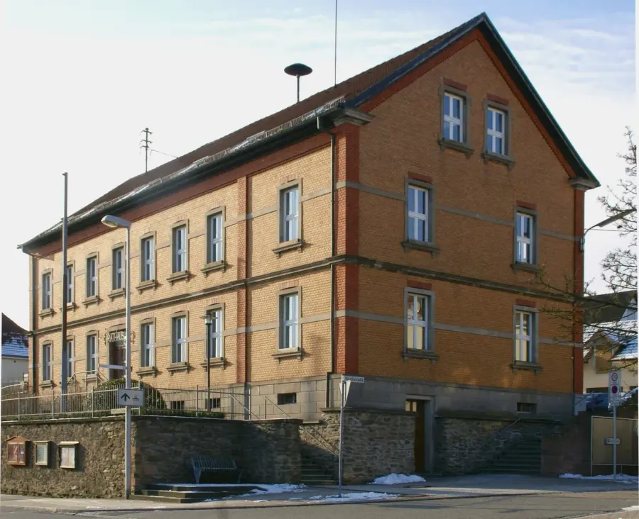 Brennholz & Kaminholz Lieferung nach Mömbris (PLZ 63776) – Kammergetrocknetes Buchenholz von Brennholzhandel Vey