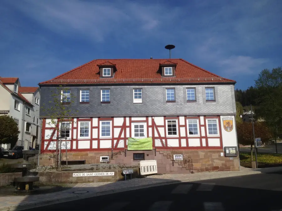 Brennholz & Kaminholz Lieferung nach Niedenstein (PLZ 34305) – Kammergetrocknetes Buchenholz von Brennholzhandel Vey